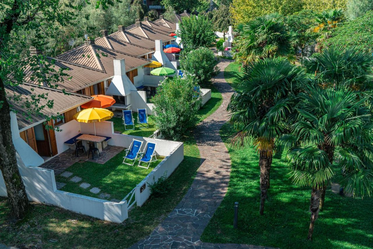 Villaggio Los Nidos Lignano Sabbiadoro Bagian luar foto